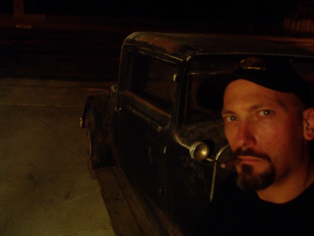 7/3/2006. Cheap cigars & beer Monday night.