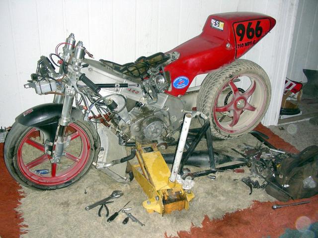 3 August 2006. A little over a week to SpeedWeek. Fortunately, there aren't many changes to make.