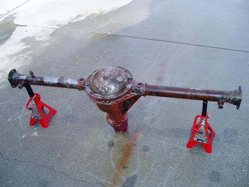 3/5/2006. Diff and axle after pressure wash.