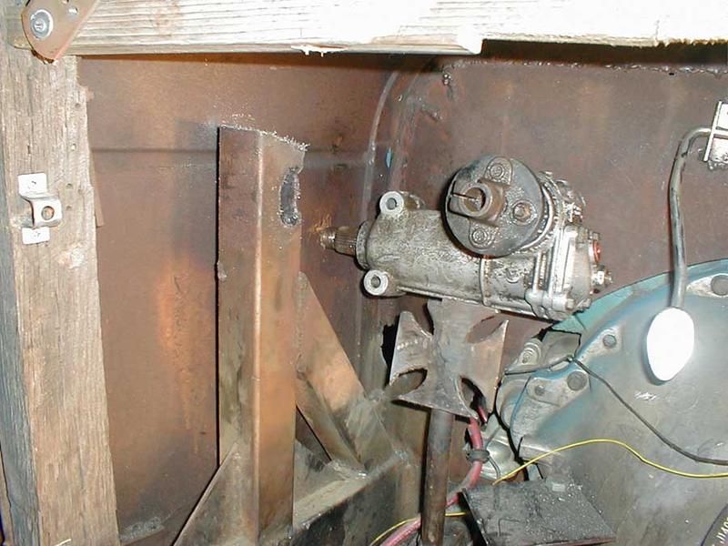 This box is PERFECT.
Because of it's front>back dimension, it can go way forward out of the way.
Because of it's width, I d