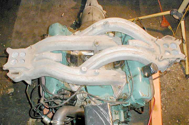 A very nice look that falls perfectly within the lines of what I want on the car.