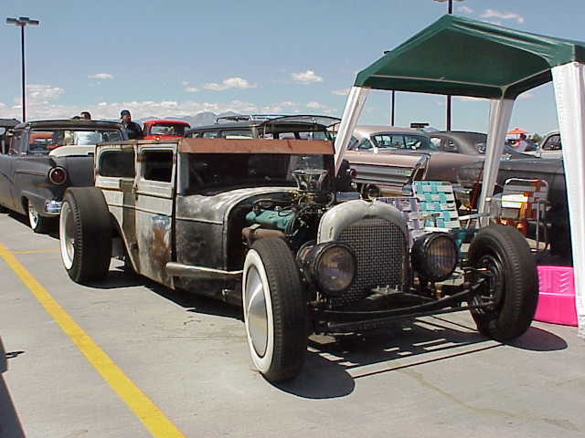 One day after driving it for the first time, here it sits in the parking lot at VLV6! Mission accomplished, thanks to some reall