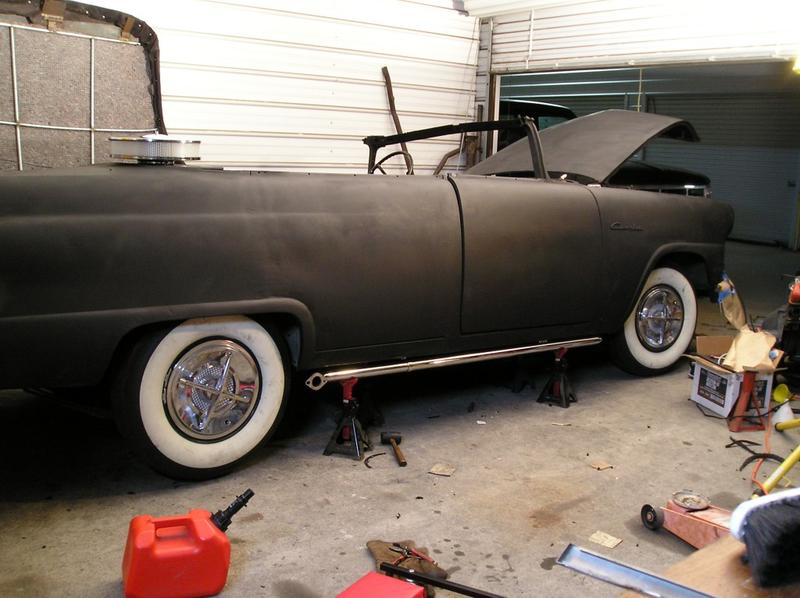 Mounting the Lakes Pipes