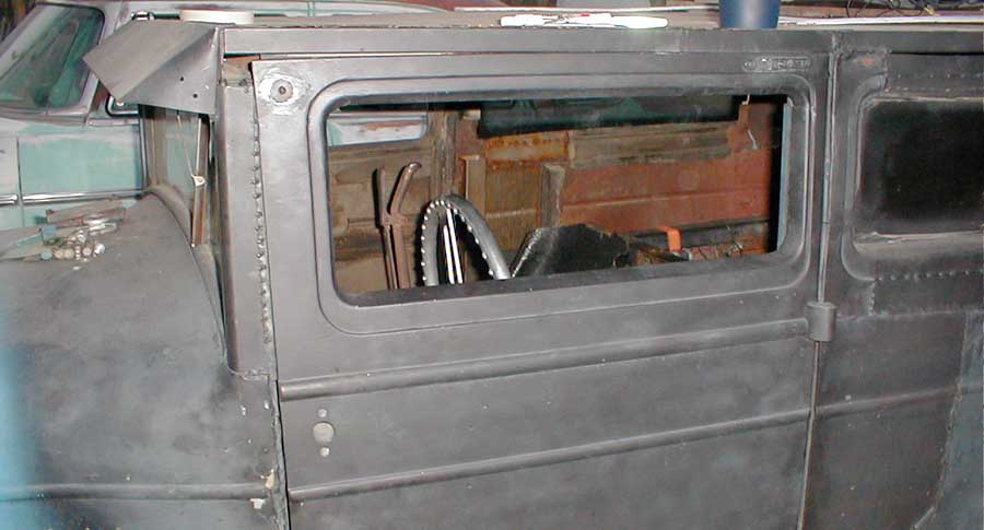 The location of the controls is a much more civilized now, and fit much better in the car.