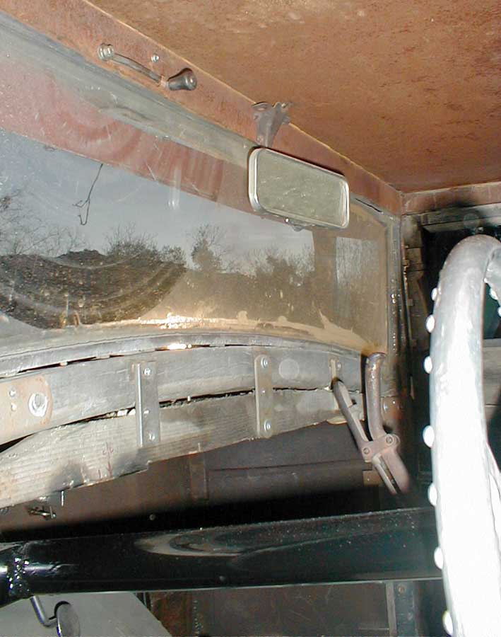 Polished column and wiper retainer clip.