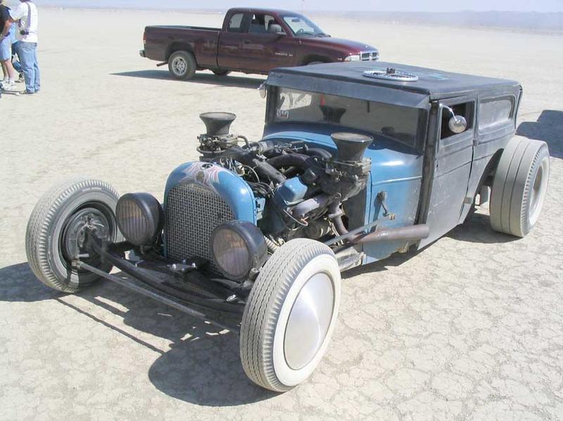 Thanks to SnoopBob, I've got some photos from El Mirage July 2004.