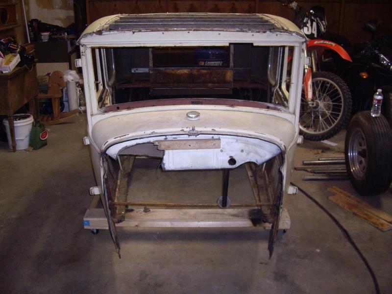 Braced the body and cut the floor out thanks to Poptarts Plasma cutter 5000!!!